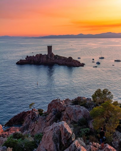 Danièle WAGNER Iad FRANCE, Agence Immobilière à Maizières-lès-Metz