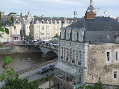 Véronique Pinon -Safti Immobilier- Château-Gontier, Agence Immobilière à Château-Gontier