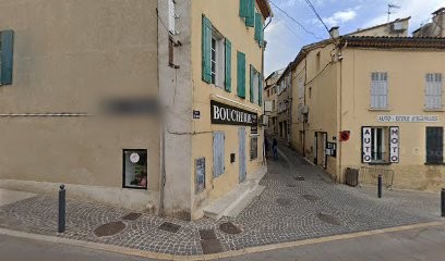 Une Place Au Soleil, Agence Immobilière à Éguilles