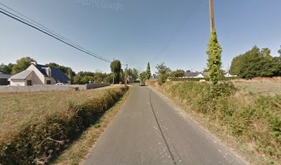 Doux Accouvage, Agence Immobilière à La Harmoye