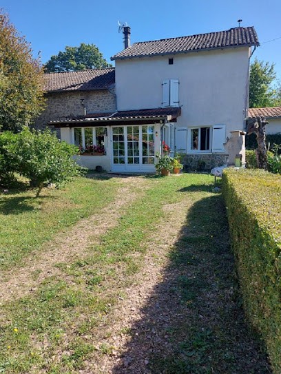 Gouyé Carole, Agence Immobilière à Saint-Saud-Lacoussière