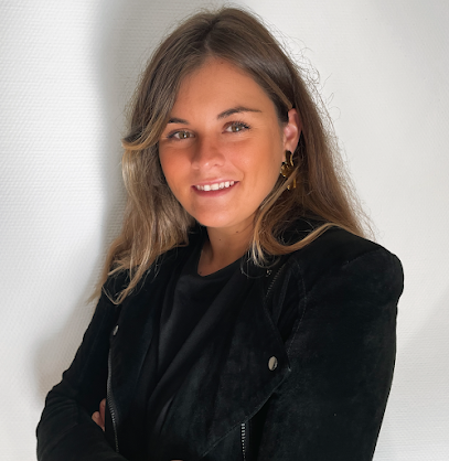 Louise Lambert - Conseillère Immobilier Propriétés-Privées Agence Immobilière à Nantes